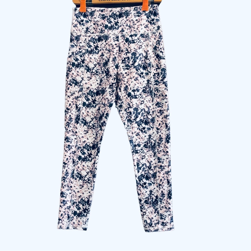 Balance Collection Tie-Dye Leggings (Juniors size L)